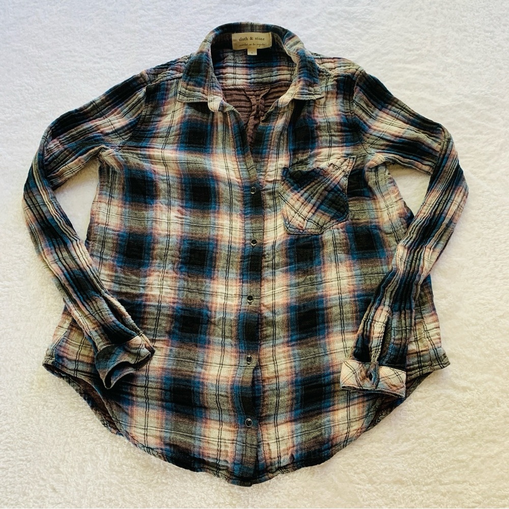 Cloth & Stone Anthropologie Blue Plaid Lightweight Button Down Shirt | Small